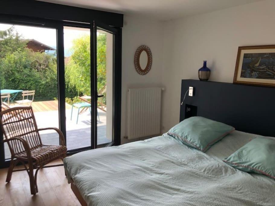 Maison De Vacances 220M2 Vue Lac Et Chateau Menthon-Saint-Bernard Esterno foto