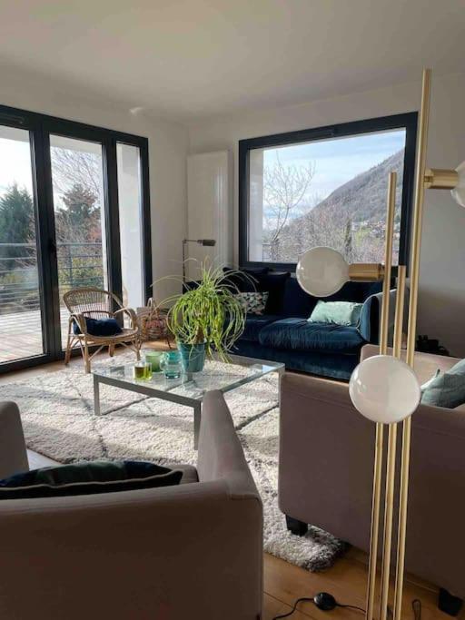 Maison De Vacances 220M2 Vue Lac Et Chateau Menthon-Saint-Bernard Esterno foto