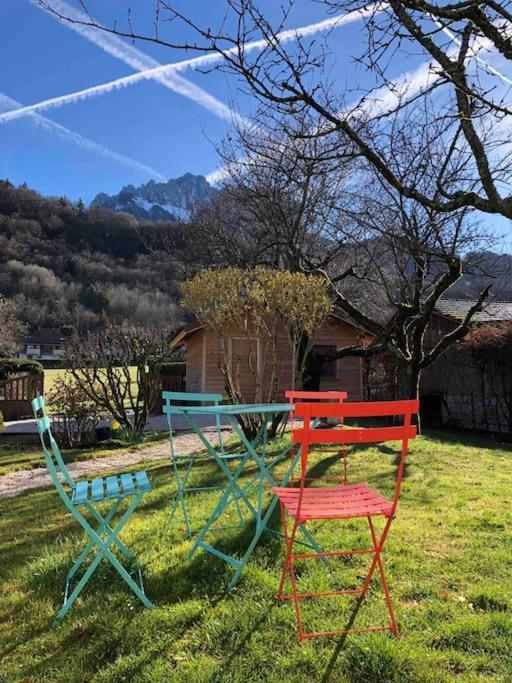 Maison De Vacances 220M2 Vue Lac Et Chateau Menthon-Saint-Bernard Esterno foto